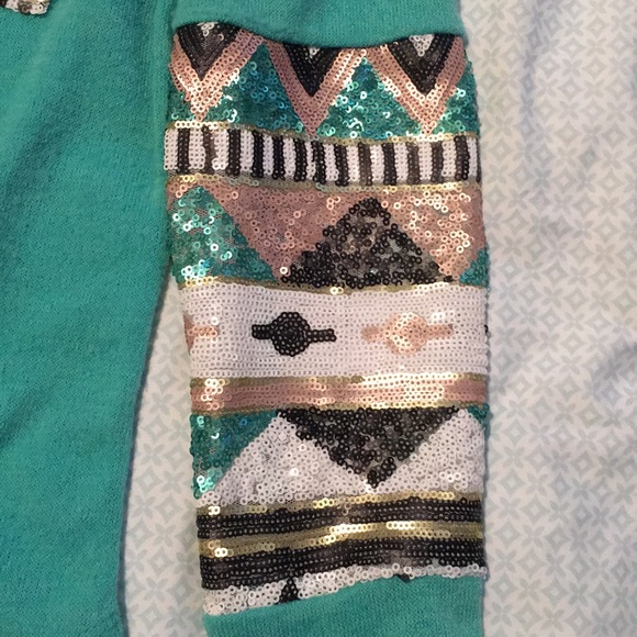 Style Rack—Sequin Tunic - Picture 4 of 5